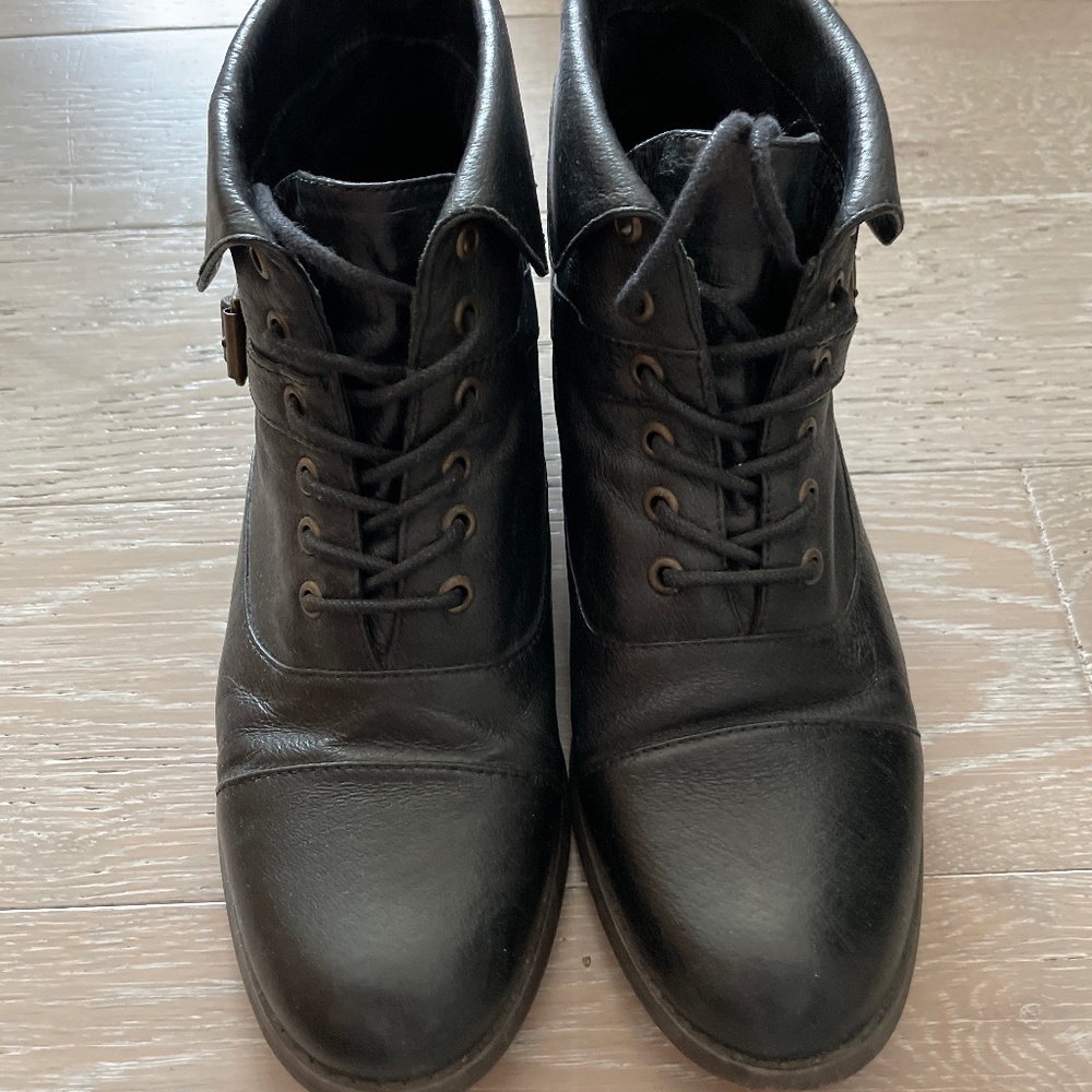 Steve Madden Woman’s 7.5 Boots